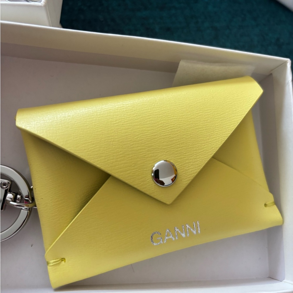 Ganni leather Envelope Card Holder with keyRing new